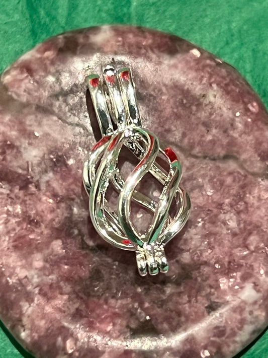 Twirl Pendant